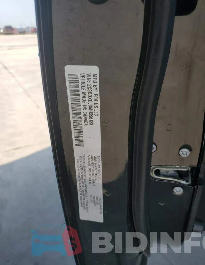 2C3CDXGJ3MH596123 Photo# 13