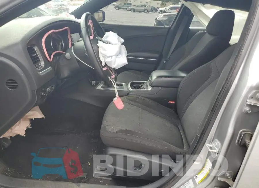 2C3CDXHG7FH844492 Photo# 7