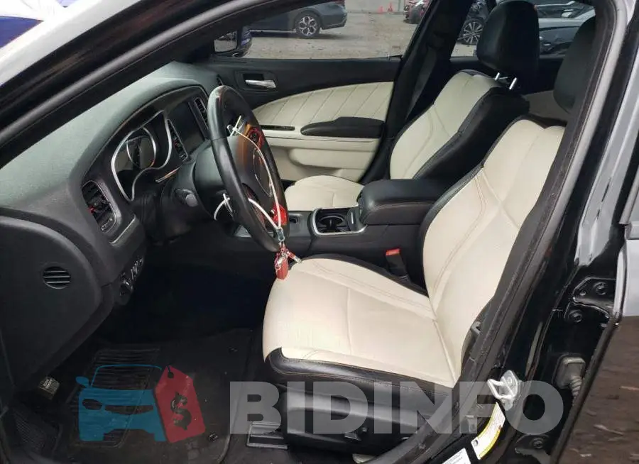2C3CDXJG6GH127819 Photo# 7