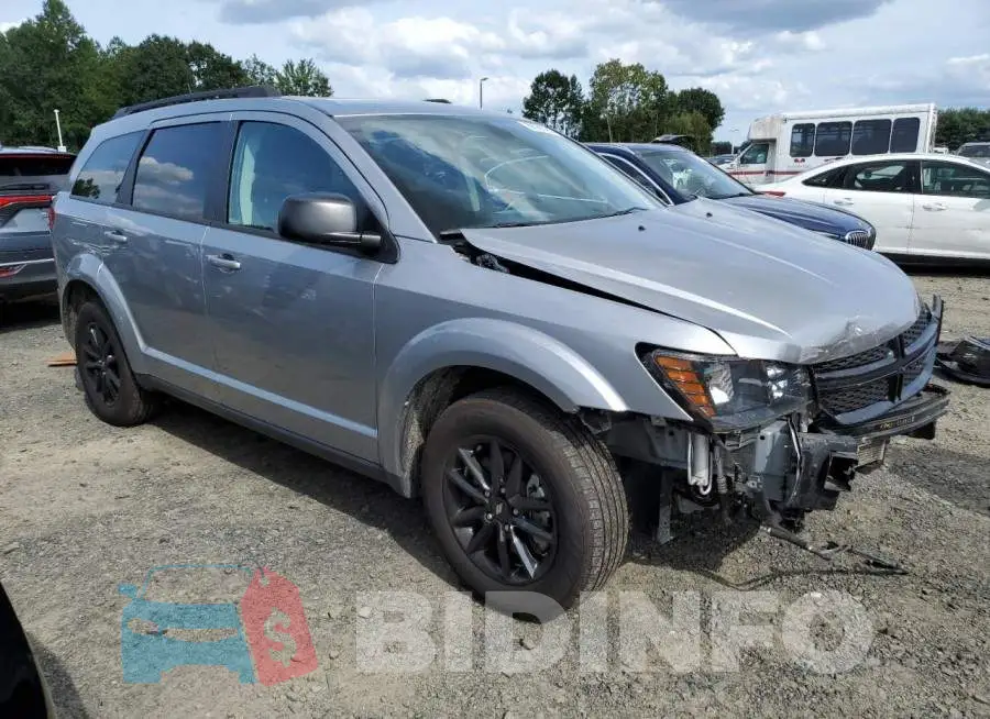 3C4PDCAB6LT271768 Photo# 4