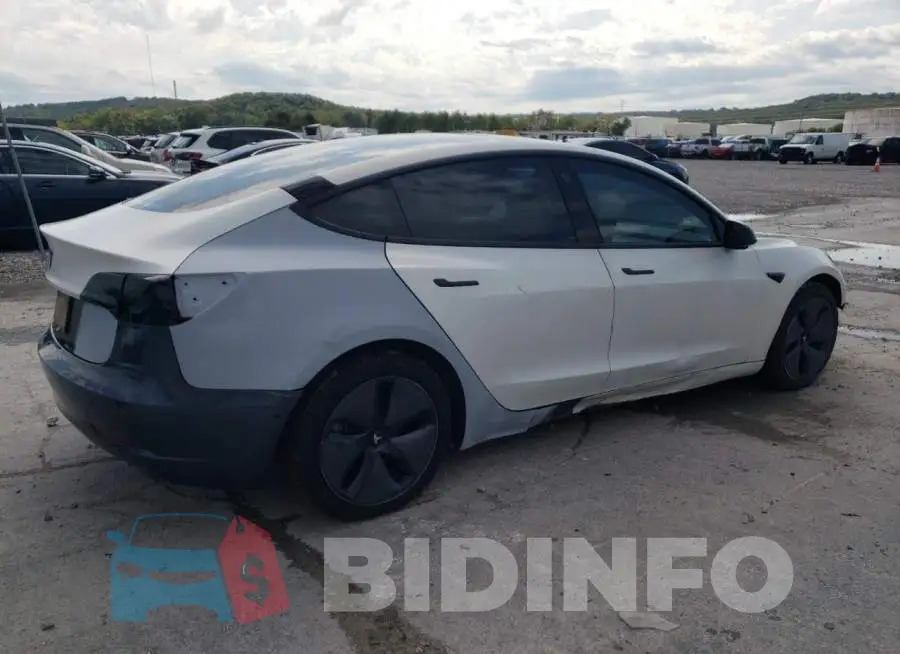 5YJ3E1EB3LF710403 Photo# 3