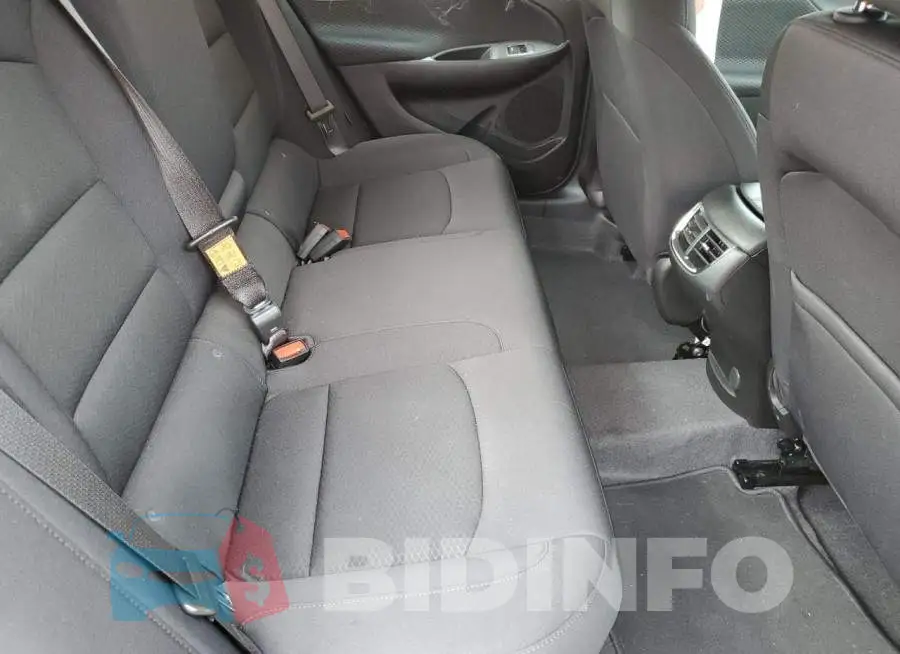 1G1ZD5ST0PF224949 Photo# 10
