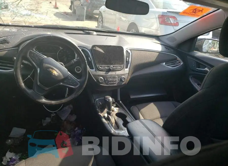 1G1ZD5ST4JF260201 Photo# 8