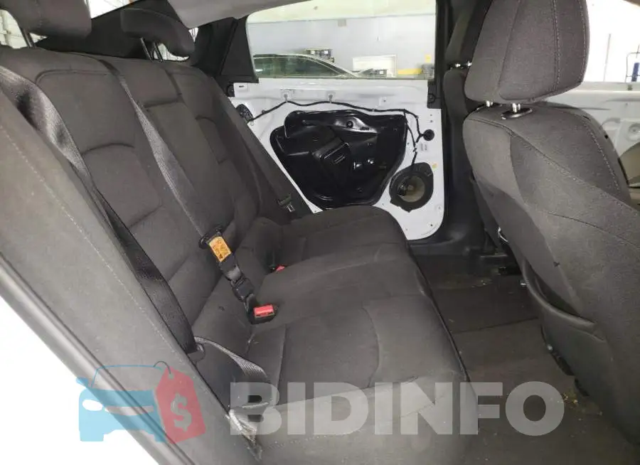 1G1ZD5ST5JF249787 Photo# 10