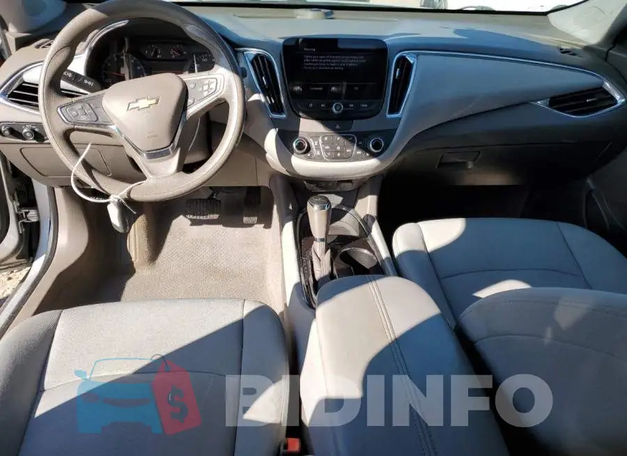 1G1ZD5ST5KF161176 Photo# 8