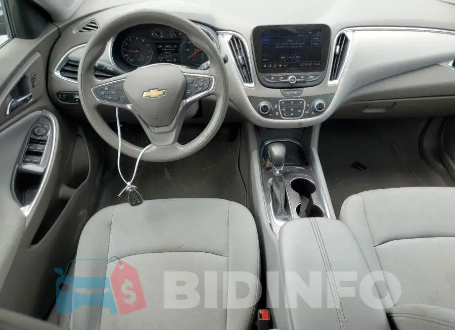 1G1ZD5ST9MF008318 Photo# 8