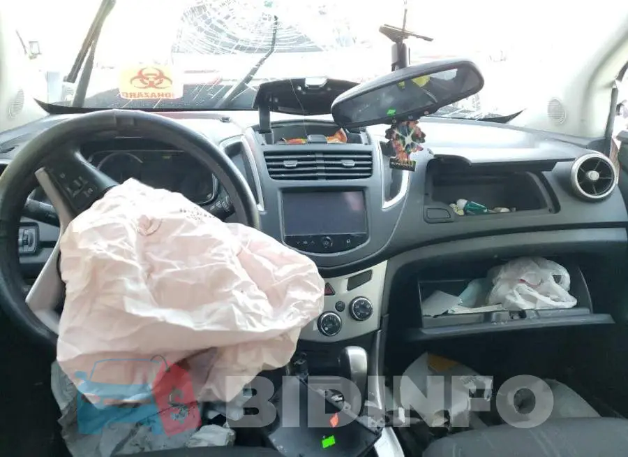 3GNCJPSB1GL213755 Photo# 8