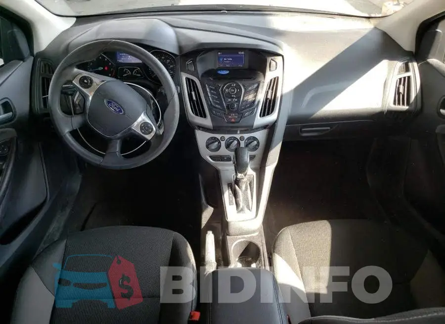 1FADP3F22EL359515 Photo# 8