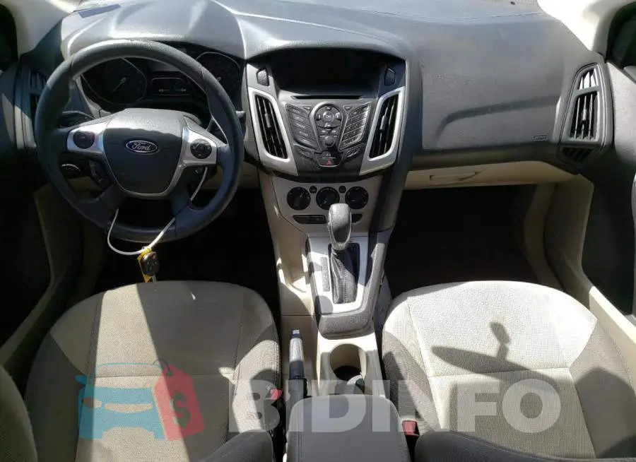 1FADP3F28EL218545 Photo# 8