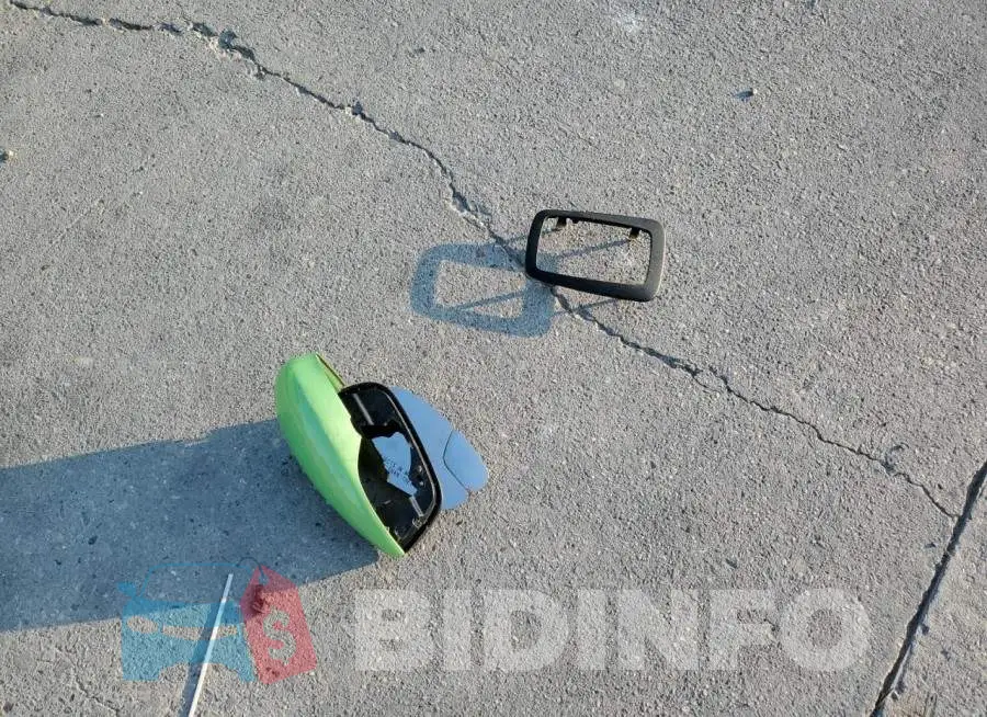 3FADP4EJ6EM157046 Photo# 12