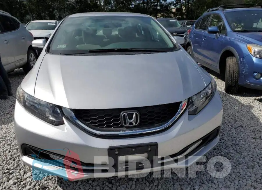 19XFB2F54FE230241 Photo# 5