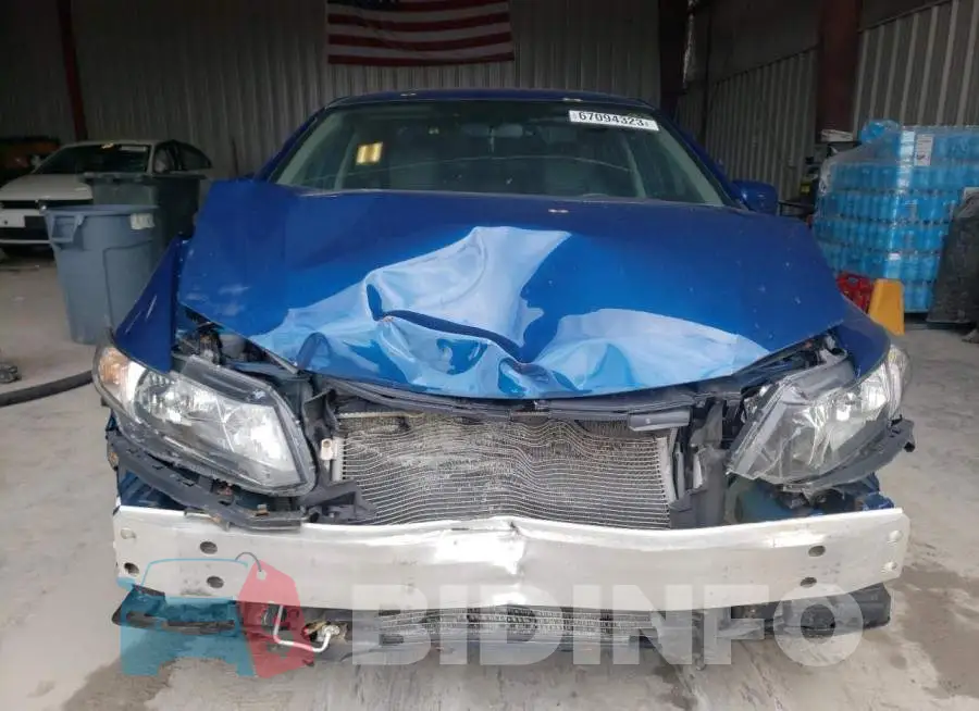 19XFB2F55EE083474 Photo# 5