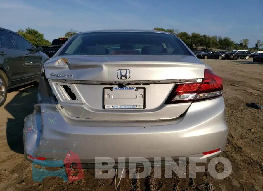 19XFB2F83FE035323 Photo# 6