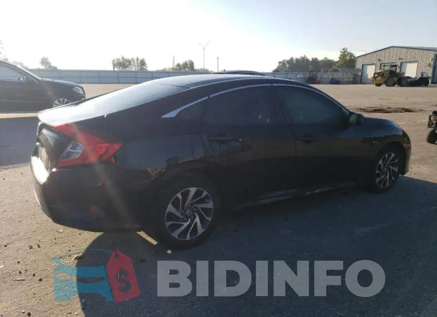 19XFC2F72GE215964 Photo# 3