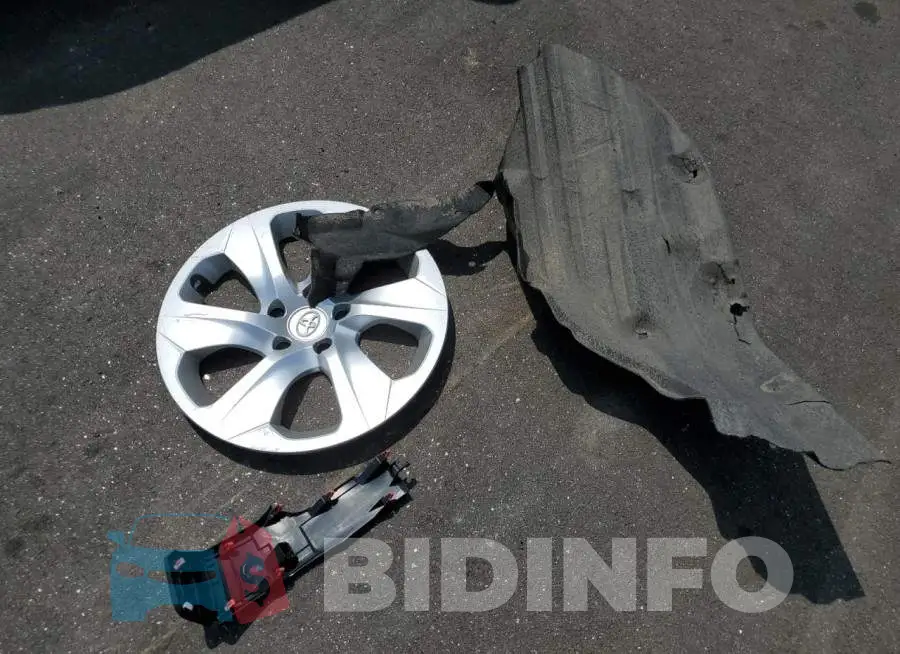 2T3F1RFV9MC208718 Photo# 13