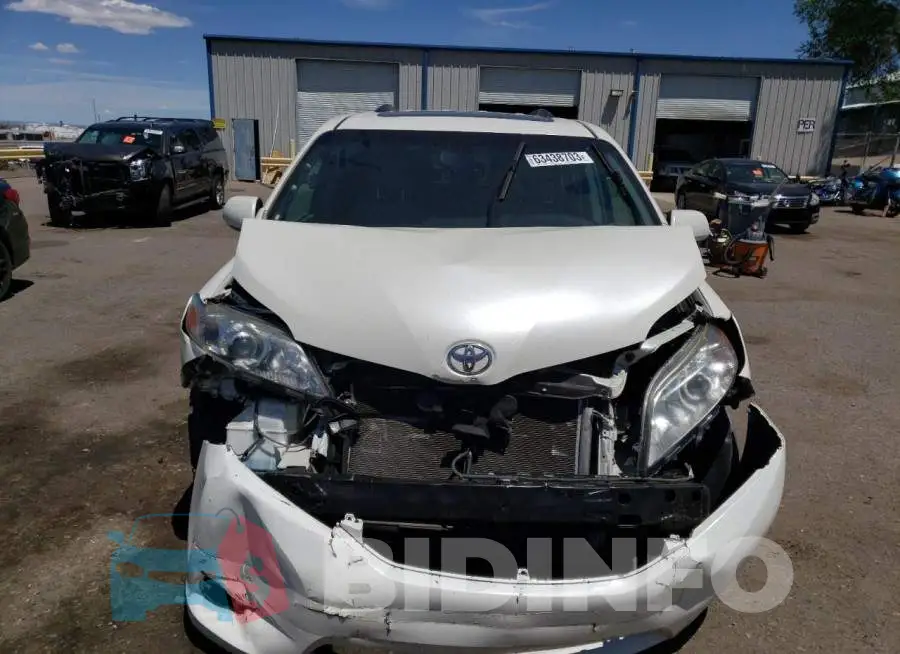 5TDDZ3DCXHS161669 Photo# 5