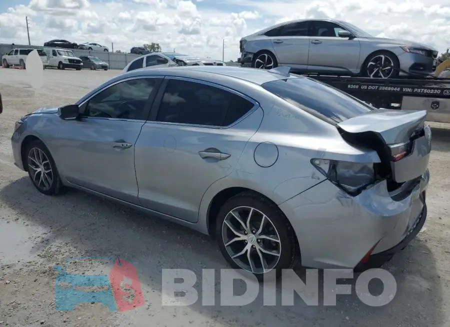 19UDE2F78KA014181 Photo# 2