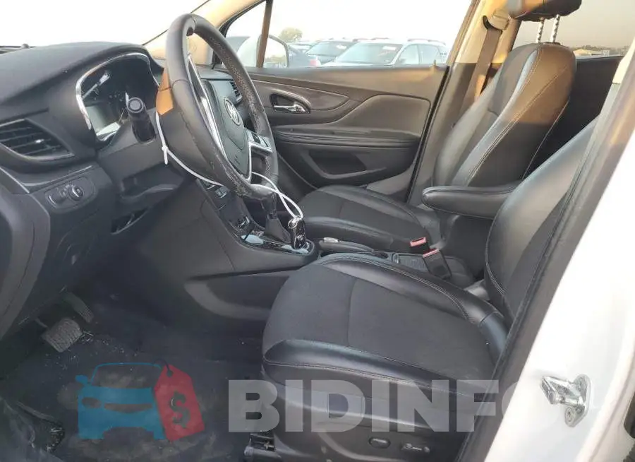 KL4CJASB5JB611902 Photo# 7