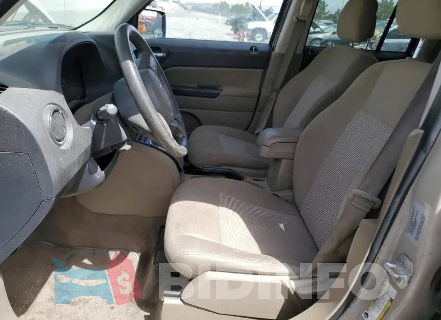1C4NJRBB3HD100751 Photo# 7