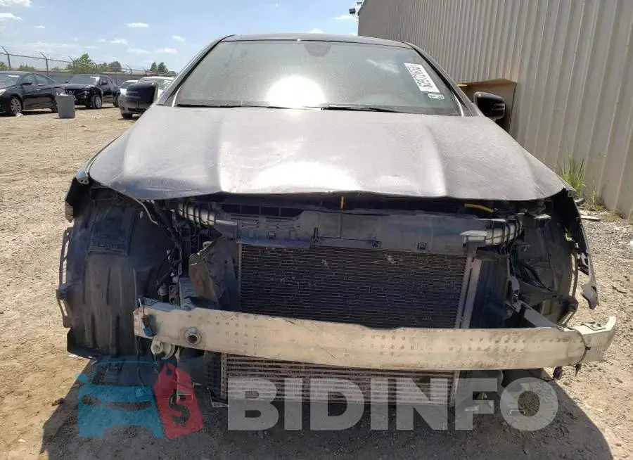 WDDSJ4EB9JN649071 Photo# 5