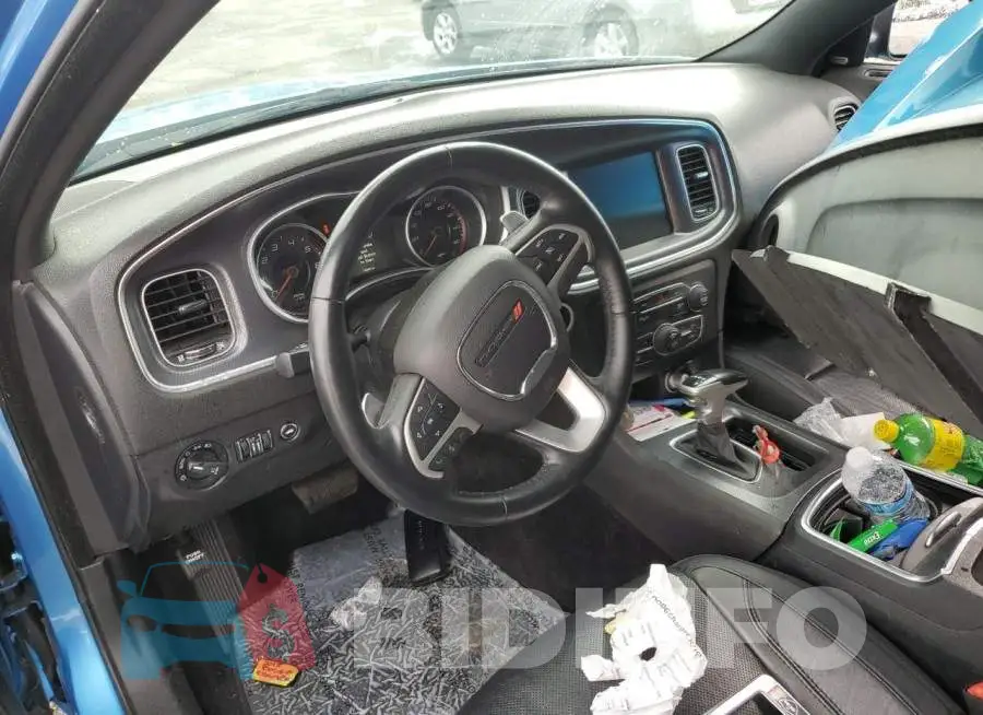 2C3CDXCT4FH784742 Photo# 8