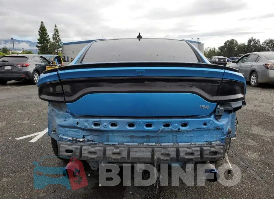 2C3CDXCT4FH784742 Photo# 6