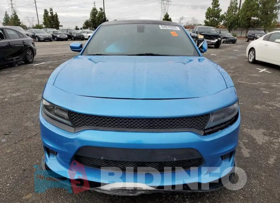 2C3CDXCT4FH784742 Photo# 5