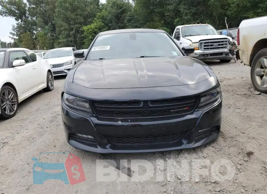 2C3CDXHG1GH328243 Photo# 5