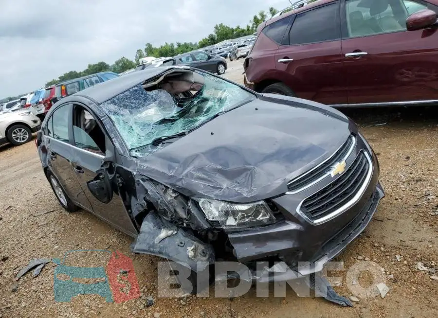 1G1PE5SB9G7228293 Photo# 4