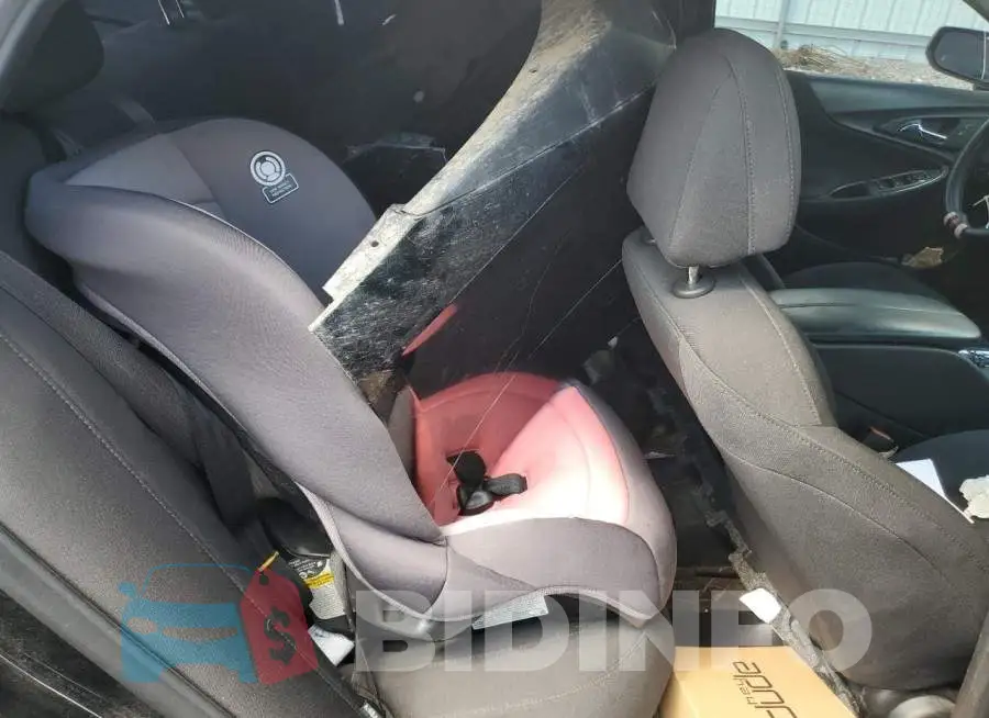 1G1ZD5ST3LF148864 Photo# 10