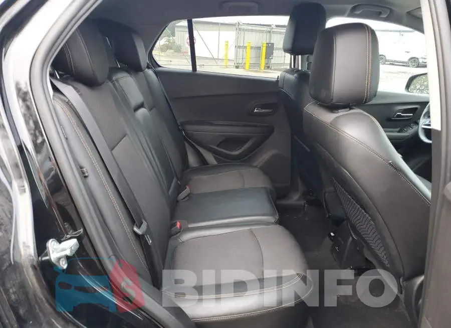 3GNCJPSB8JL325086 Photo# 11