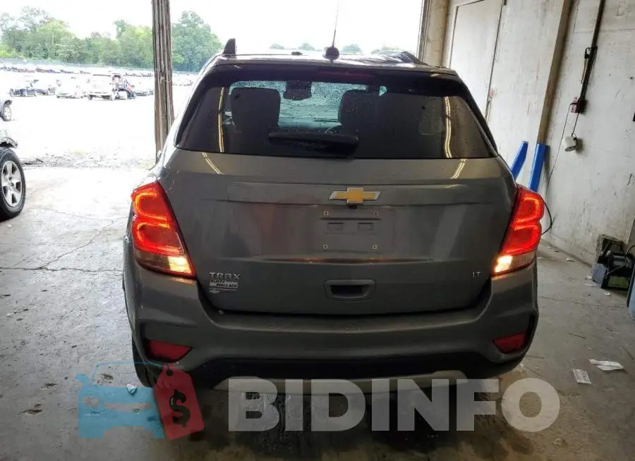 KL7CJLSB2KB798998 Photo# 6