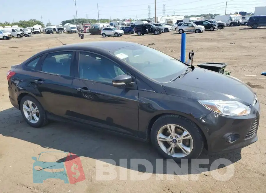 1FADP3F21EL347890 Photo# 4