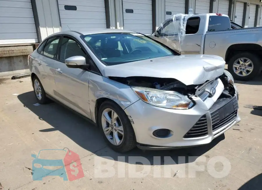 1FADP3F22EL449974 Photo# 4