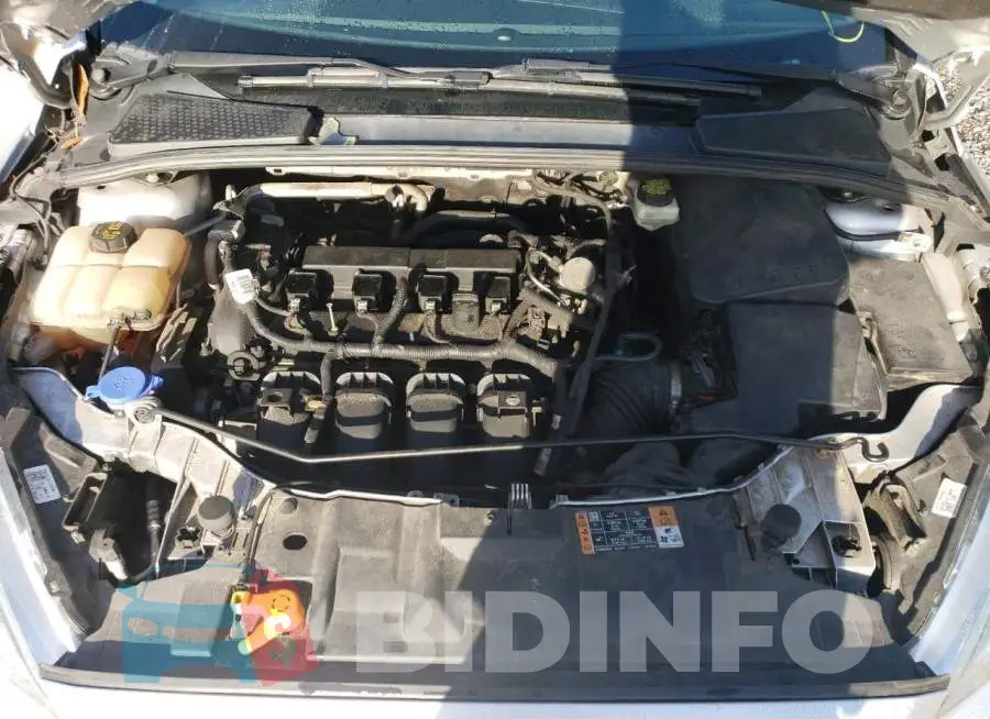 1FADP3F2XHL215988 Photo# 11