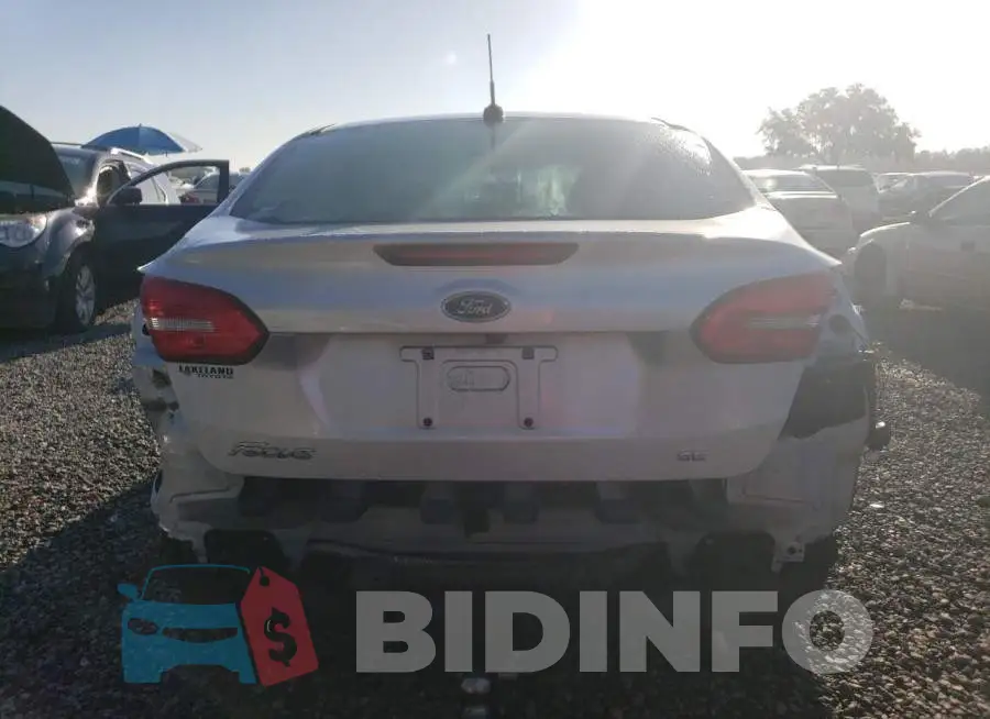 1FADP3F2XHL215988 Photo# 6