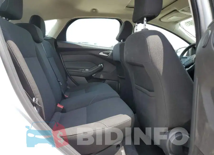 1FADP3M29HL269754 Photo# 10