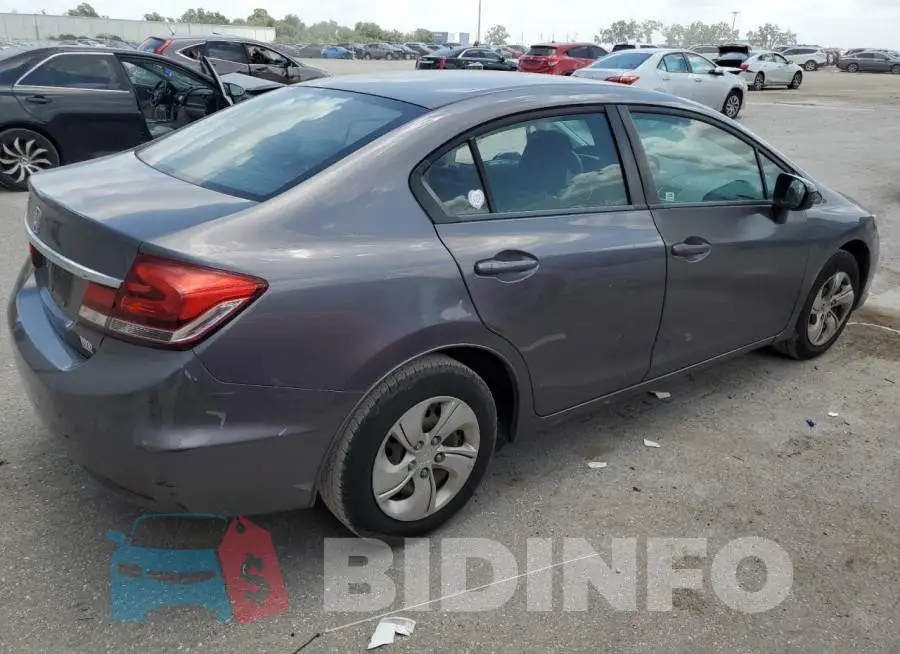 19XFB2F50EE086153 Photo# 3