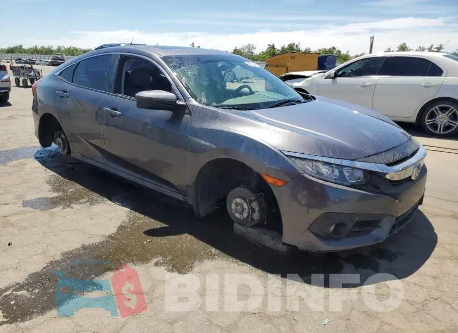 19XFC1F77HE008790 Photo# 4