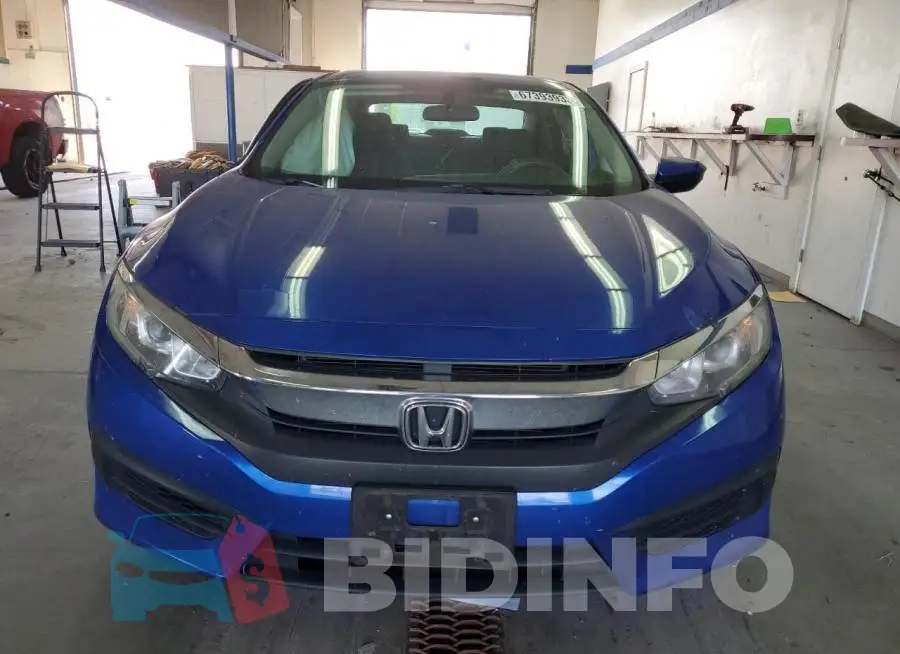 19XFC2F50HE210648 Photo# 5