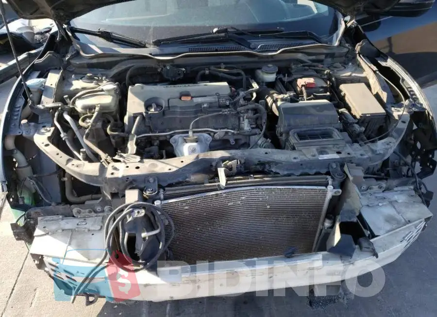 19XFC2F73GE072135 Photo# 11