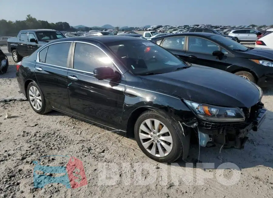1HGCR2F89EA304782 Photo# 4