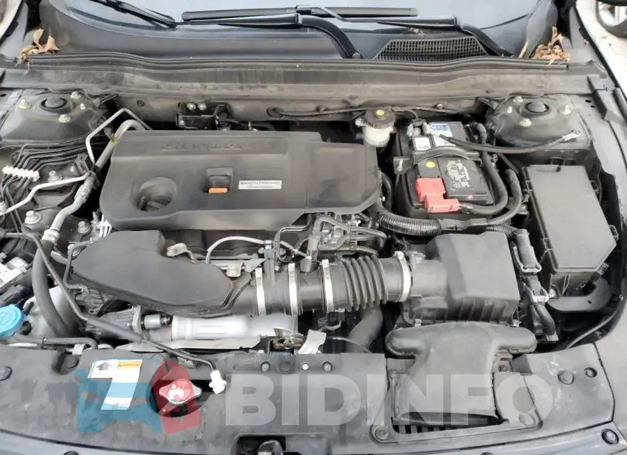 1HGCV2F34JA035763 Photo# 11