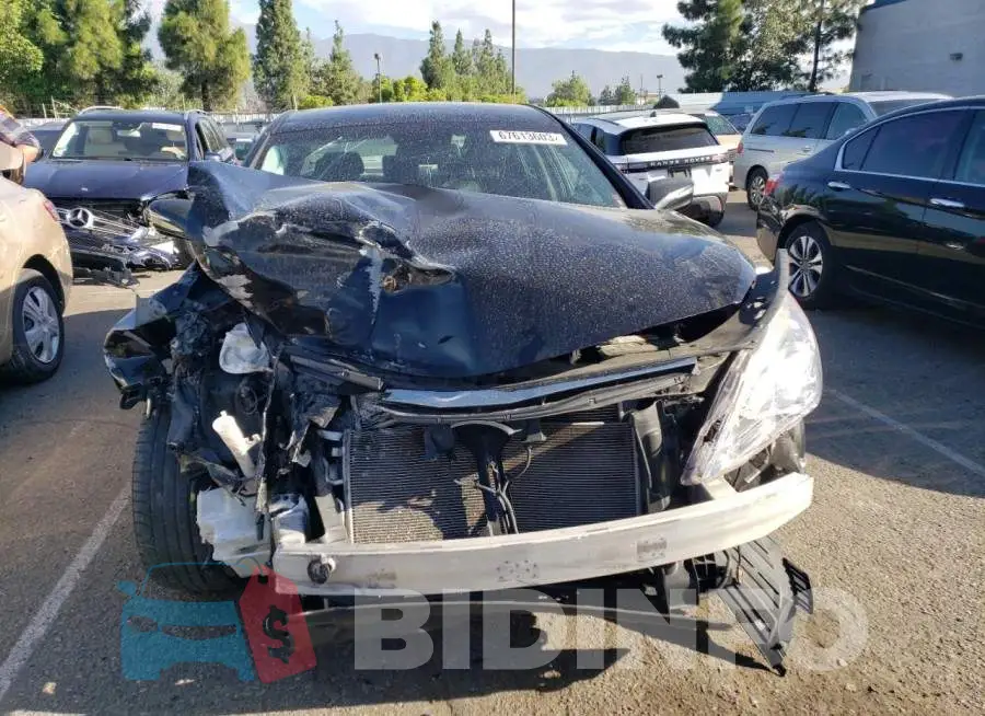 KMHFG4JG2FA440535 Photo# 5