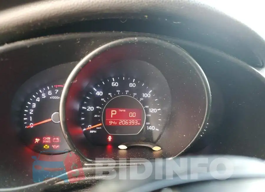 KNDJN2A24F7112494 Photo# 9