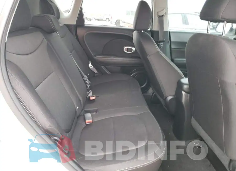 KNDJN2A28G7292838 Photo# 10