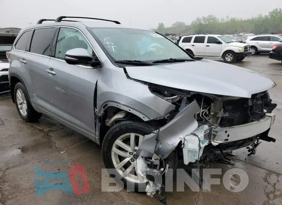 5TDBKRFH0GS352717 Photo# 4