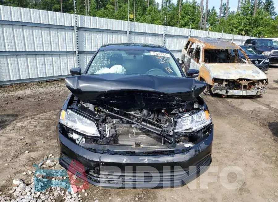 3VW267AJ2GM312123 Photo# 5