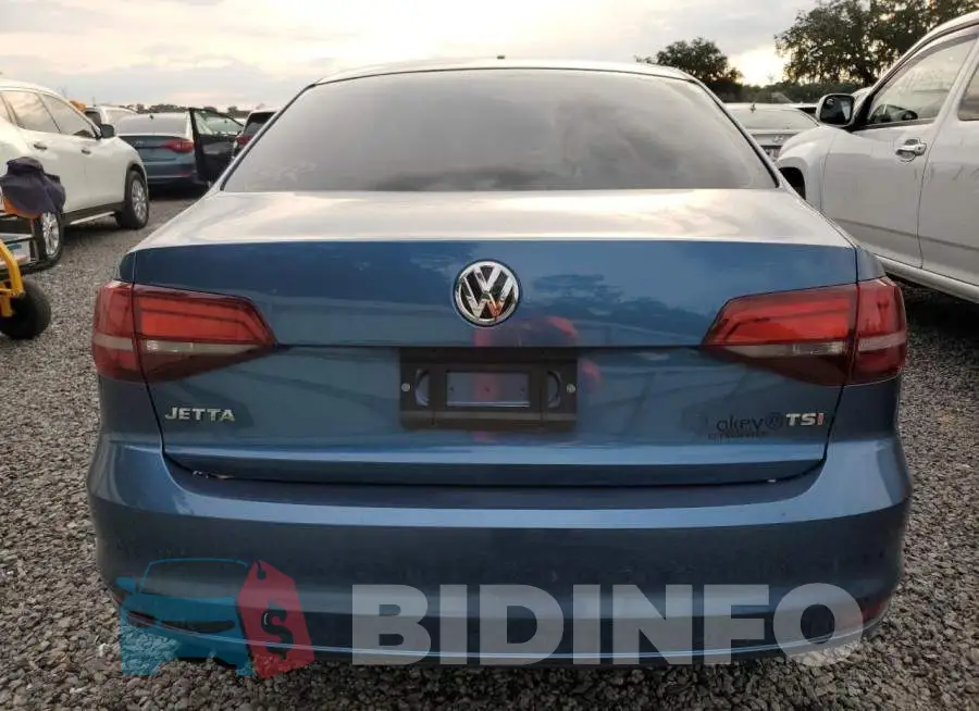 3VW267AJ5GM284527 Photo# 6