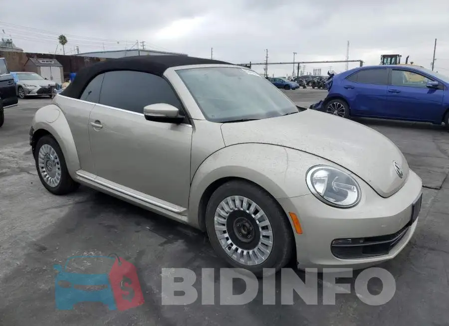 3VW517AT1FM807036 Photo# 4